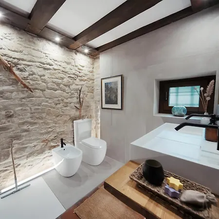 Homestay Country Old Stone House Immerse In Nature Lequio Berria